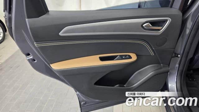 Renault Samsung Arkana 2025 — ფოტო 13/35
