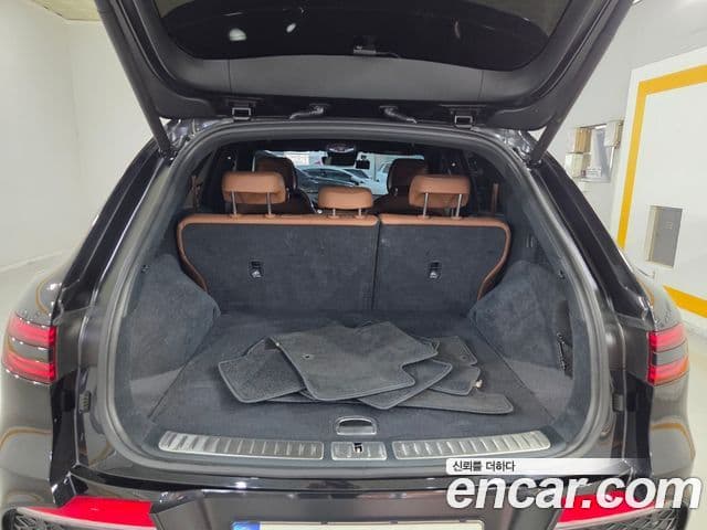 Genesis GV70 2022 — ფოტო 7/20