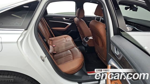 Audi A6 2020 — Şəkil 10/20