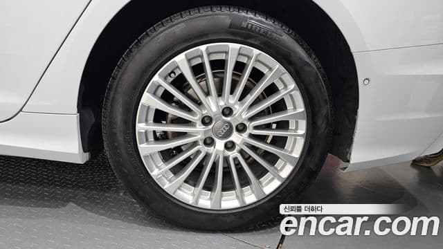 Audi A6 2020 — Photo 25/34