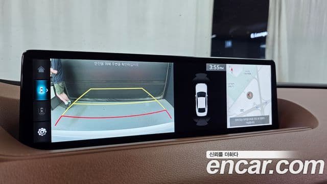 Genesis Electrified G80 2022 — фото 15 из 20
