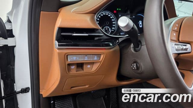 Genesis Electrified G80 2022 — ფოტო 16/20