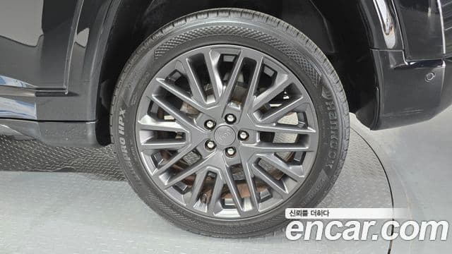 Jeep Compass 2022 — Photo 1/35
