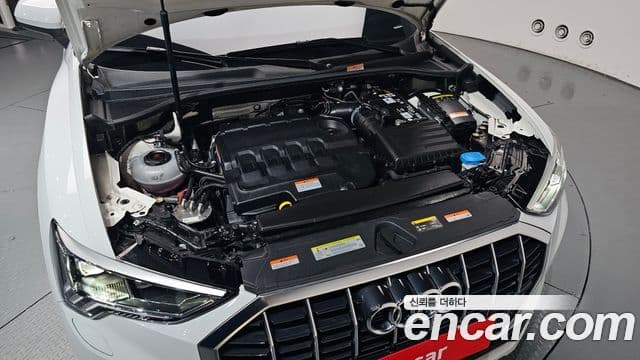 Audi Q3 2020 — Şəkil 6/20