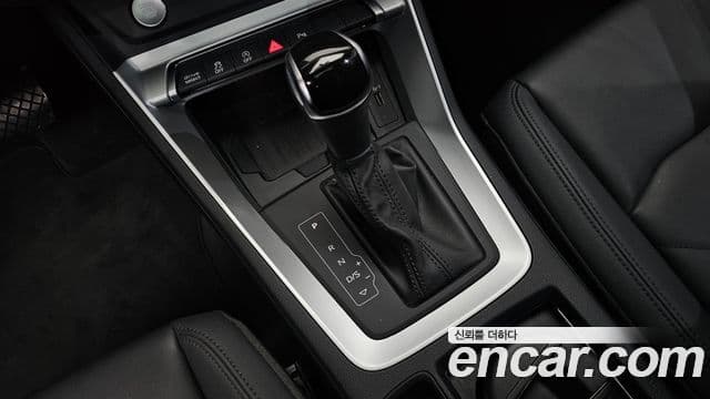 Audi Q3 2020 — Şəkil 9/20