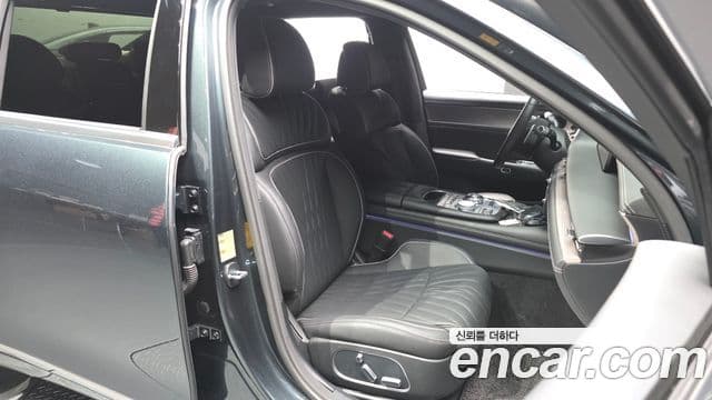 Genesis G90 2024 — ფოტო 12/36