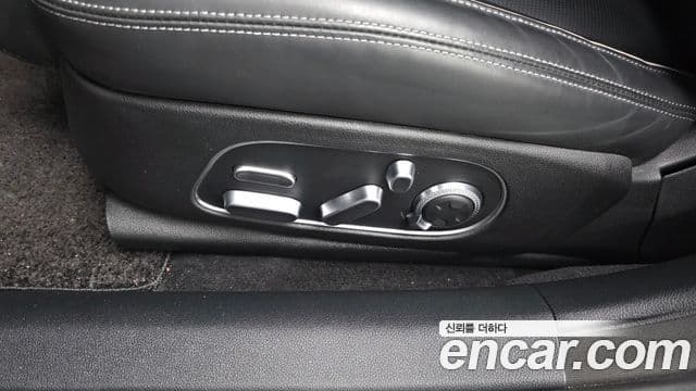 Genesis G90 2024 — ფოტო 16/36