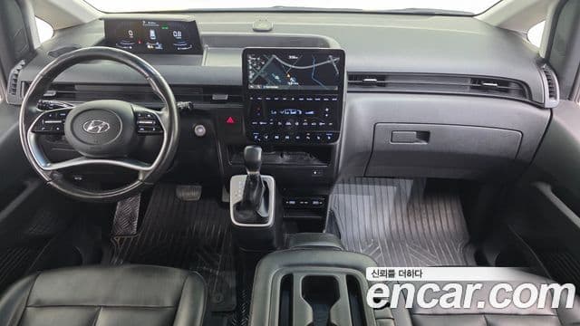 Hyundai Staria 2021 — фото 7 из 20