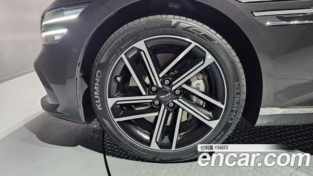 Genesis Electrified G80 2024 — ფოტო 5/20