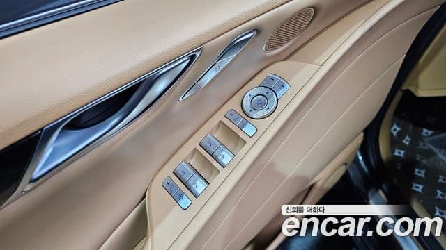 Genesis Electrified G80 2024 — ფოტო 19/20
