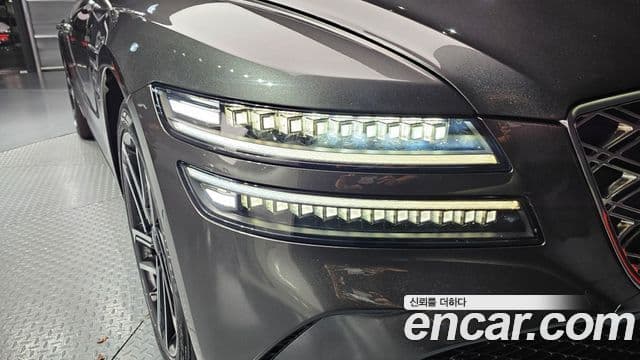 Genesis G80 2024 — Photo 13/30