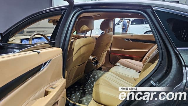 Genesis G80 2024 — Photo 17/30