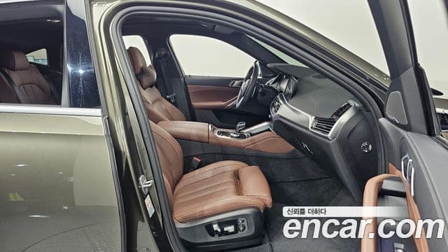 BMW X6 2021 — ფოტო 12/20