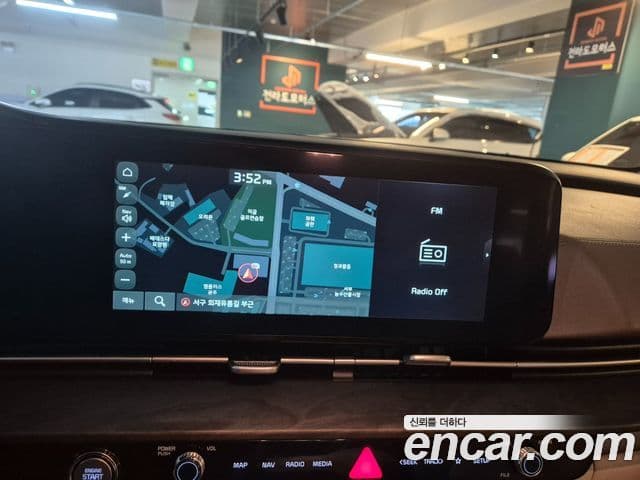 Kia Carnival 2022 — Şəkil 17/20