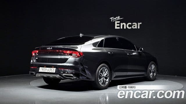 Kia K5 2022 — Şəkil 2/20