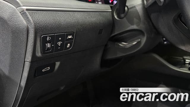 Kia K5 2022 — Şəkil 18/20