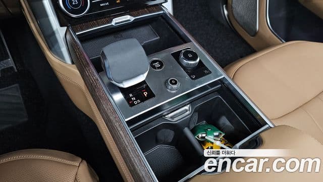Land Rover Range Rover 2023 — ფოტო 9/20