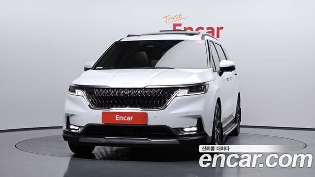 Kia Carnival 2023 — Фото 3/20