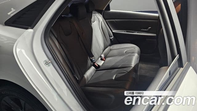 Hyundai Avante 2023 — Фото 11/20