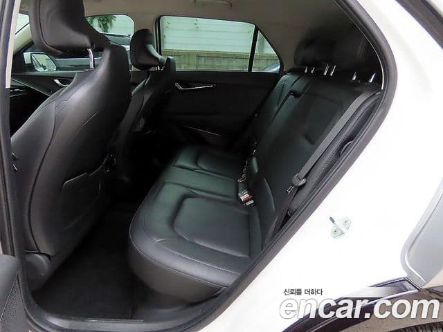 Kia Niro 2022 — Şəkil 11/20