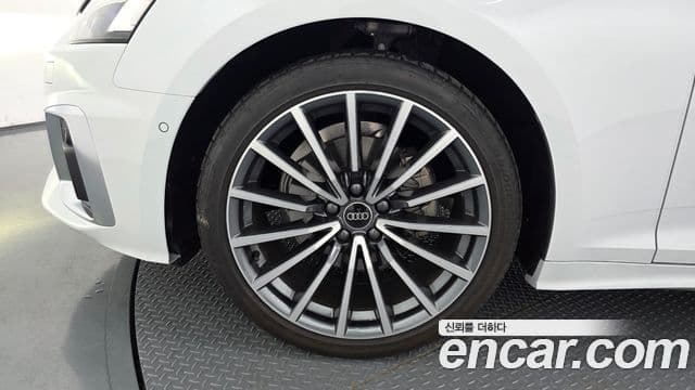 Audi A5 2023 — ფოტო 4/20