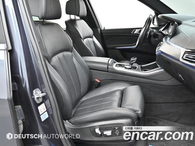BMW X5 2020 — Photo 20/20