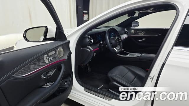 Mercedes-Benz E-Class 2022 — Şəkil 8/20