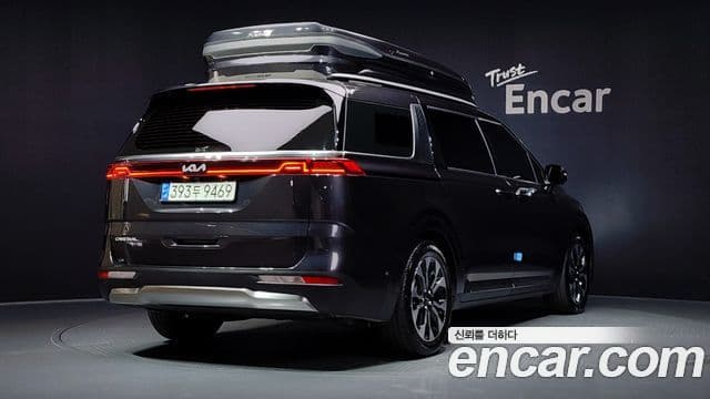 Kia Carnival 2023 — Şəkil 2/20