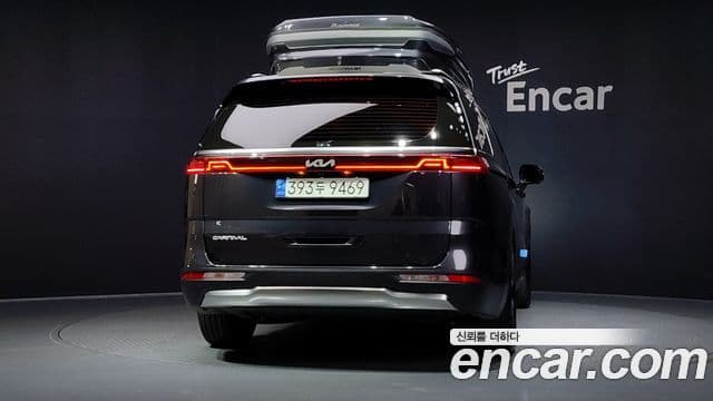 Kia Carnival 2023 — Şəkil 4/20