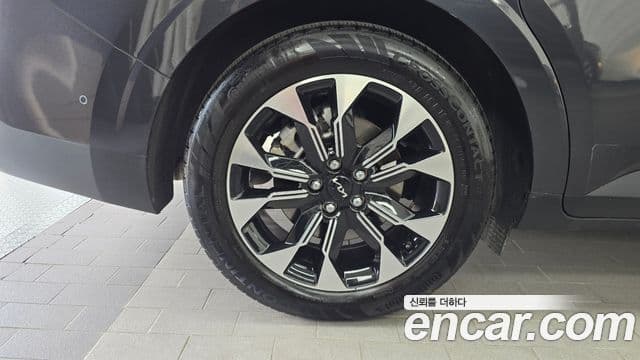 Kia Carnival 2023 — Şəkil 5/20