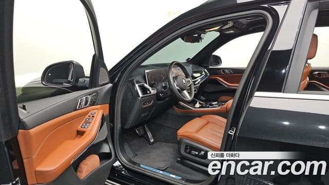 BMW X7 2025 — ფოტო 10/20