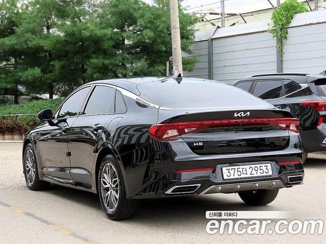 Kia K5 2022 — ფოტო 2/19