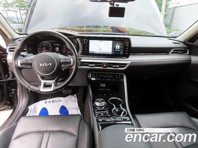 Kia K5 2022 — ფოტო 6/19