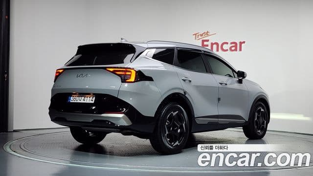 Kia Sportage 2025 — фото 2 из 20