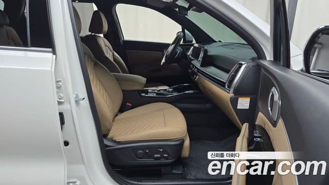Kia Sorento 2025 — Şəkil 8/38