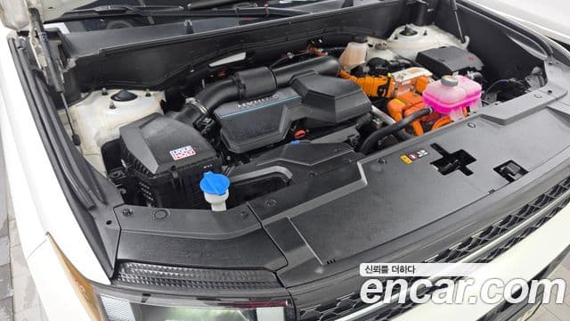 Hyundai Santa Fe 2024 — ფოტო 6/20