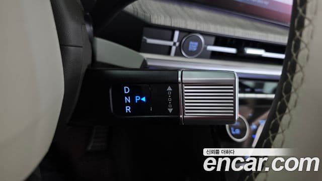 Hyundai Santa Fe 2024 — ფოტო 9/20