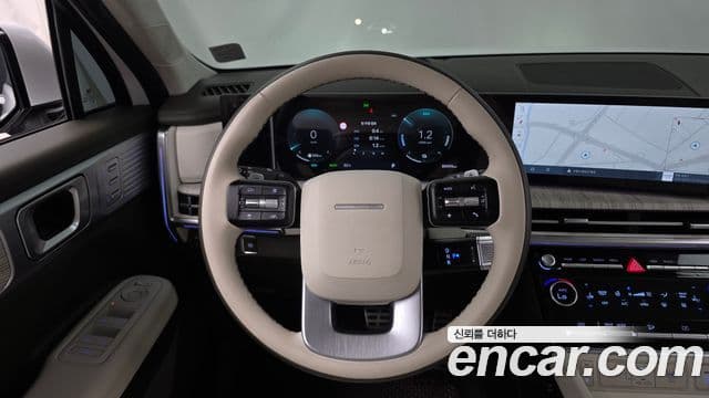 Hyundai Santa Fe 2024 — ფოტო 13/20