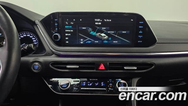 Hyundai Sonata 2022 — фото 15 из 20