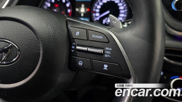 Hyundai Sonata 2022 — ფოტო 17/20