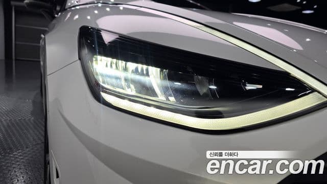 Hyundai Sonata Hybrid 2022 — Şəkil 16/30