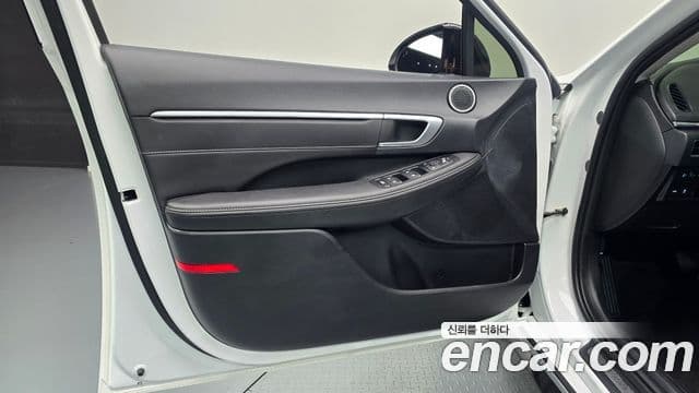 Hyundai Sonata Hybrid 2022 — Şəkil 30/30