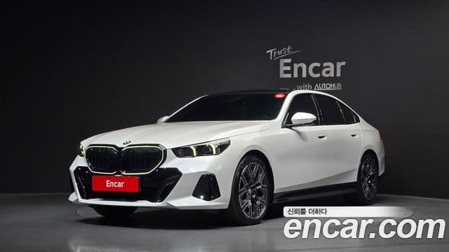 BMW 5 Series 2025 — Şəkil 20/20
