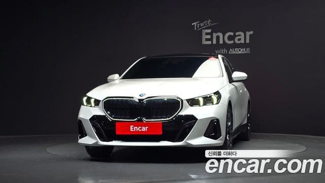 BMW 5 Series 2025 — Şəkil 2/20