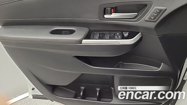 Toyota Sienna 2025 — Şəkil 18/20