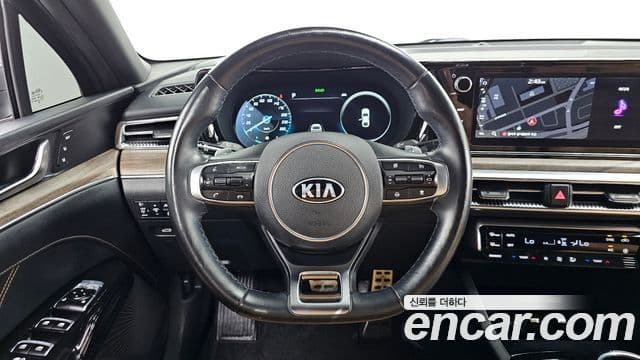Kia K5 2020 — фото 13 из 20