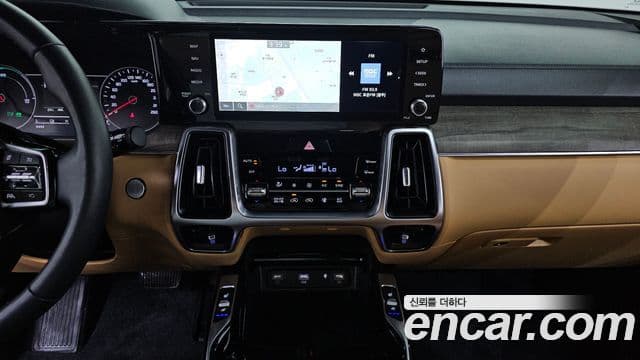 Kia Sorento 2022 — Фото 12/20