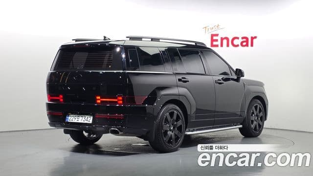 Hyundai Santa Fe 2023 — Фото 2/20
