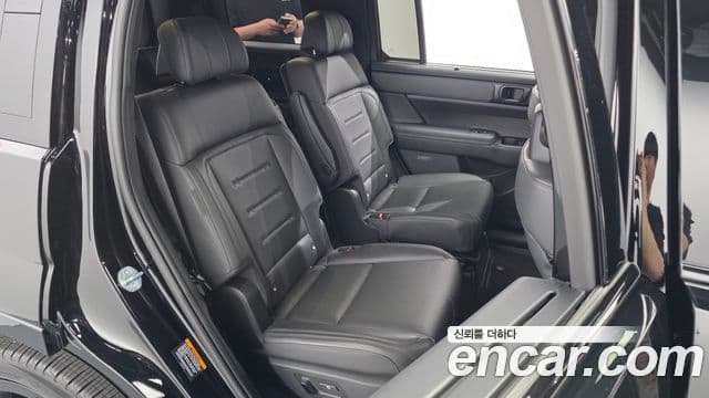 Hyundai Santa Fe 2023 — Фото 12/20
