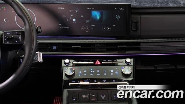 Hyundai Santa Fe 2023 — Фото 13/20